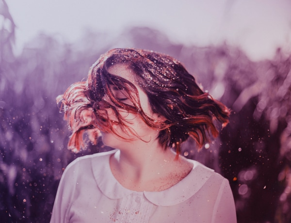 10 ragyogó csillámos frizura szilveszterre – köszöntsd tündökölve az újévet