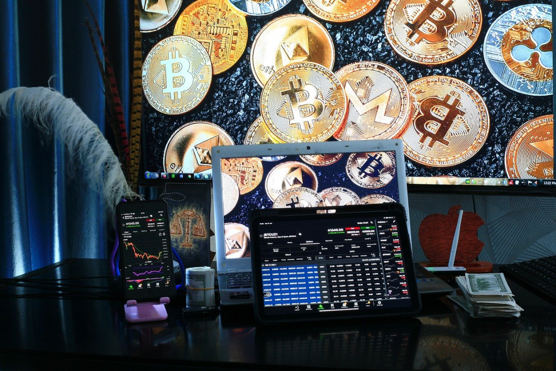 Bitcoin: Érdemes 2022-ben kriptodevizákba fektetni?