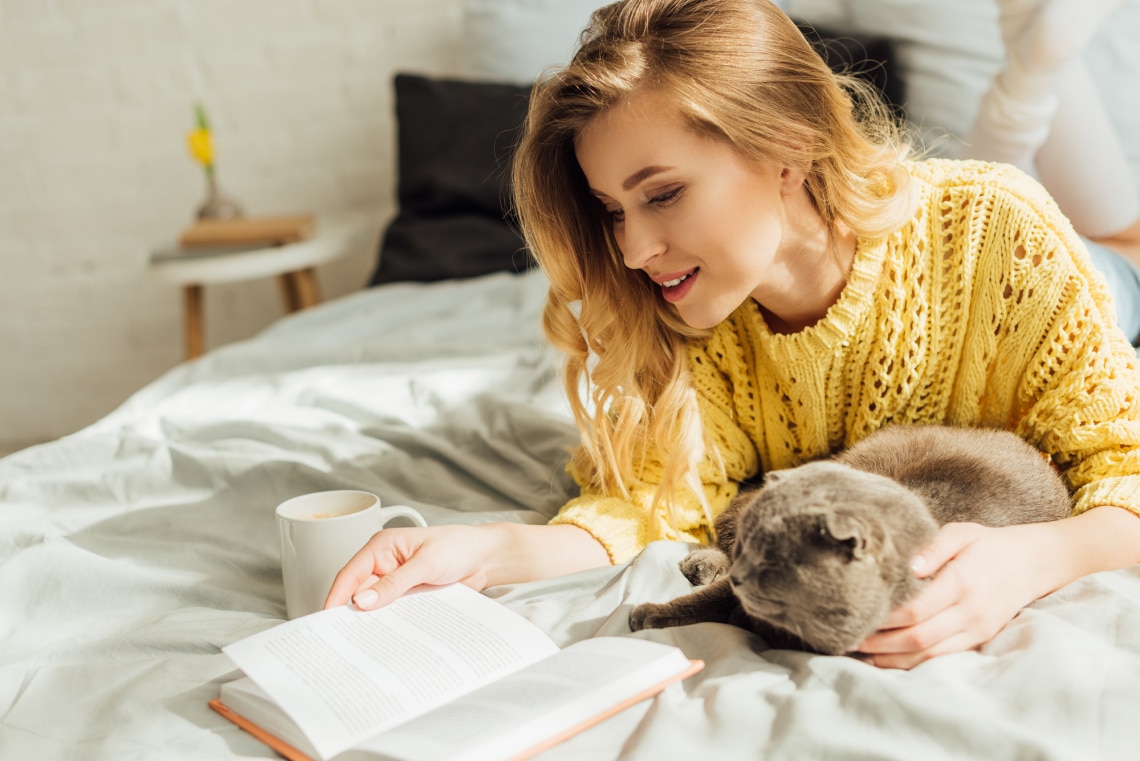 5 szívmelengető macskás könyv, amit hideg estéken olvashatsz