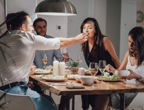 „Győzködött, hogy próbáljuk ki…” – Párok mesélnek a nyitott házasságról