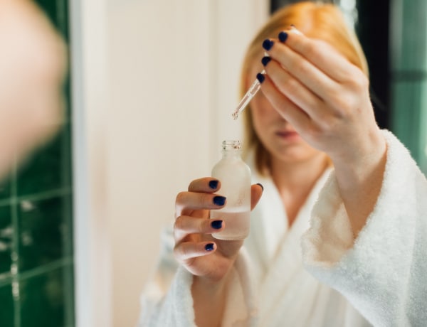 Csodákat tesz az arcbőrrel a szalicilsav – Így alkalmazd