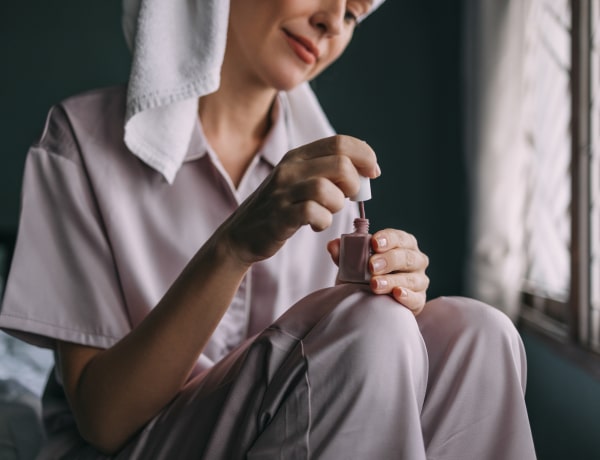 Leszoktam a manikűrösről és most így formázom a körmeimet itthon