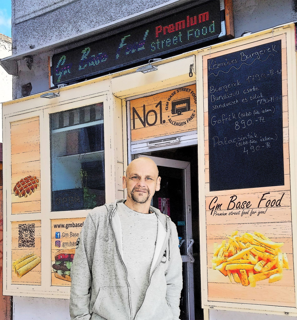 Knoll Viktor a Gm Base Food tulajdoosa