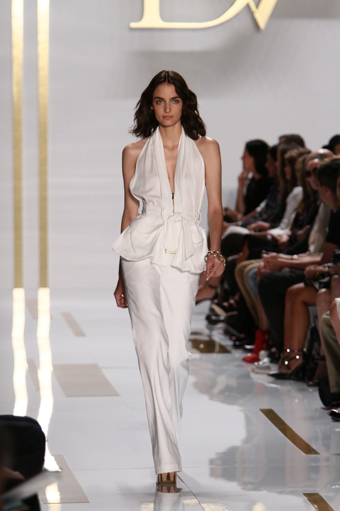 A sikeres modell csontsovány!