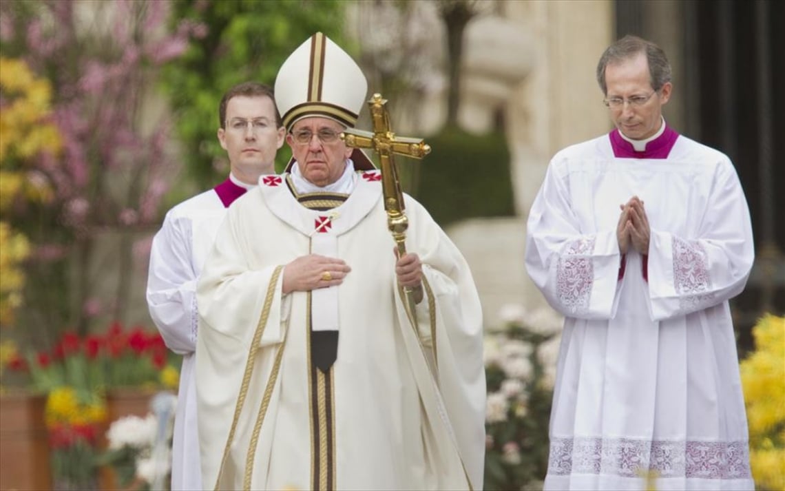 Sivatag, hó és pápa – A világ 7 legkedveltebb húsvéti úti célja