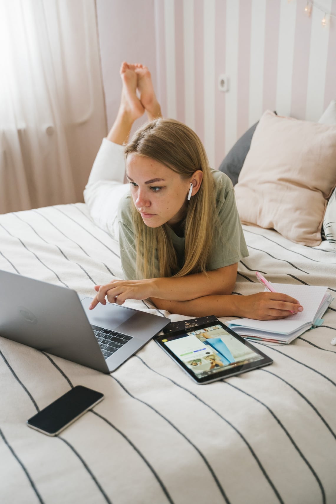 Legyen valaki, aki számon kér