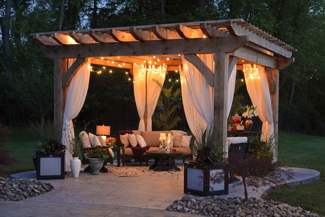 Tervezz stílusos kerti kuckót: 7 lenyűgöző pergola-inspiráció
