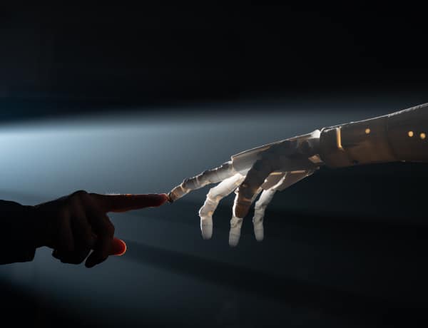 Új szintet léptek a humanoid robotok: valódi bőr került a gépre 