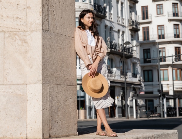 6 nyári kiegészítő, amit a francia nők idén viselnek