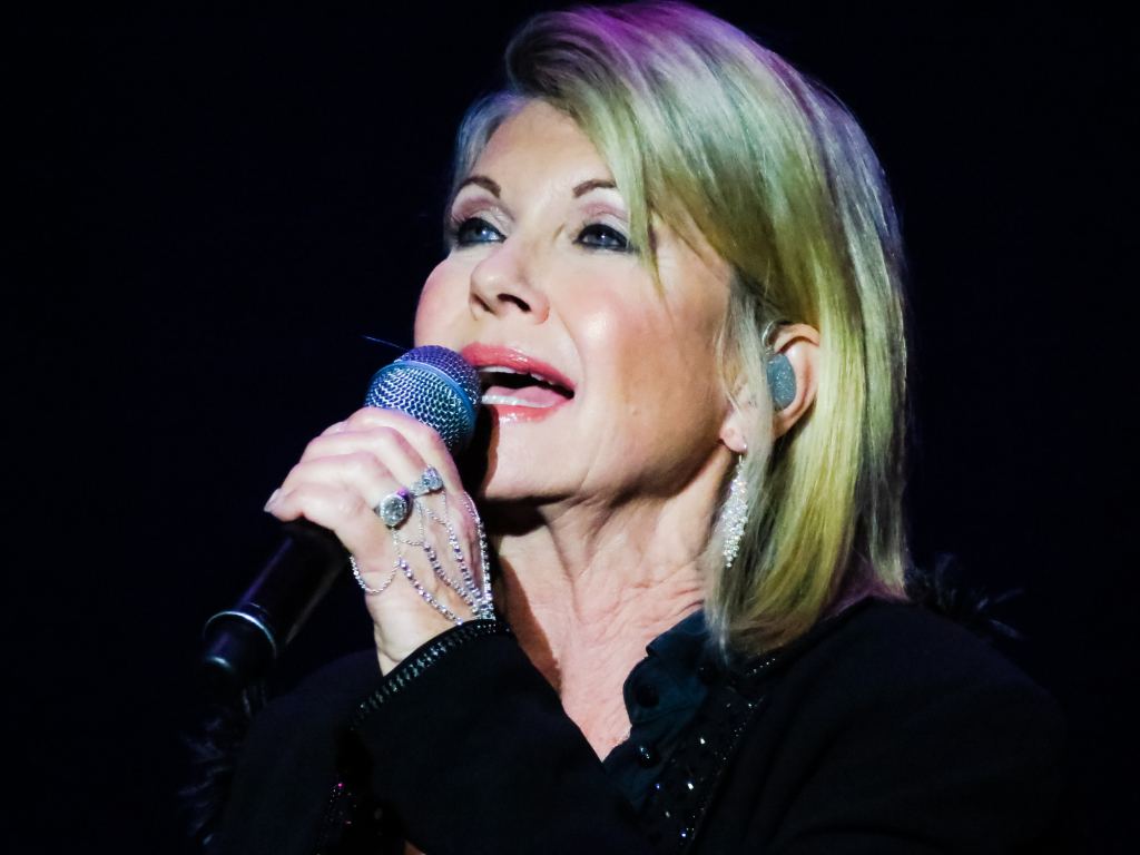 Élt 73 évet. Ki volt valójában Olivia Newton-John? 