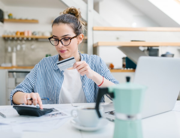 5 anya meséli el, hogyan spórol a villanyszámlán