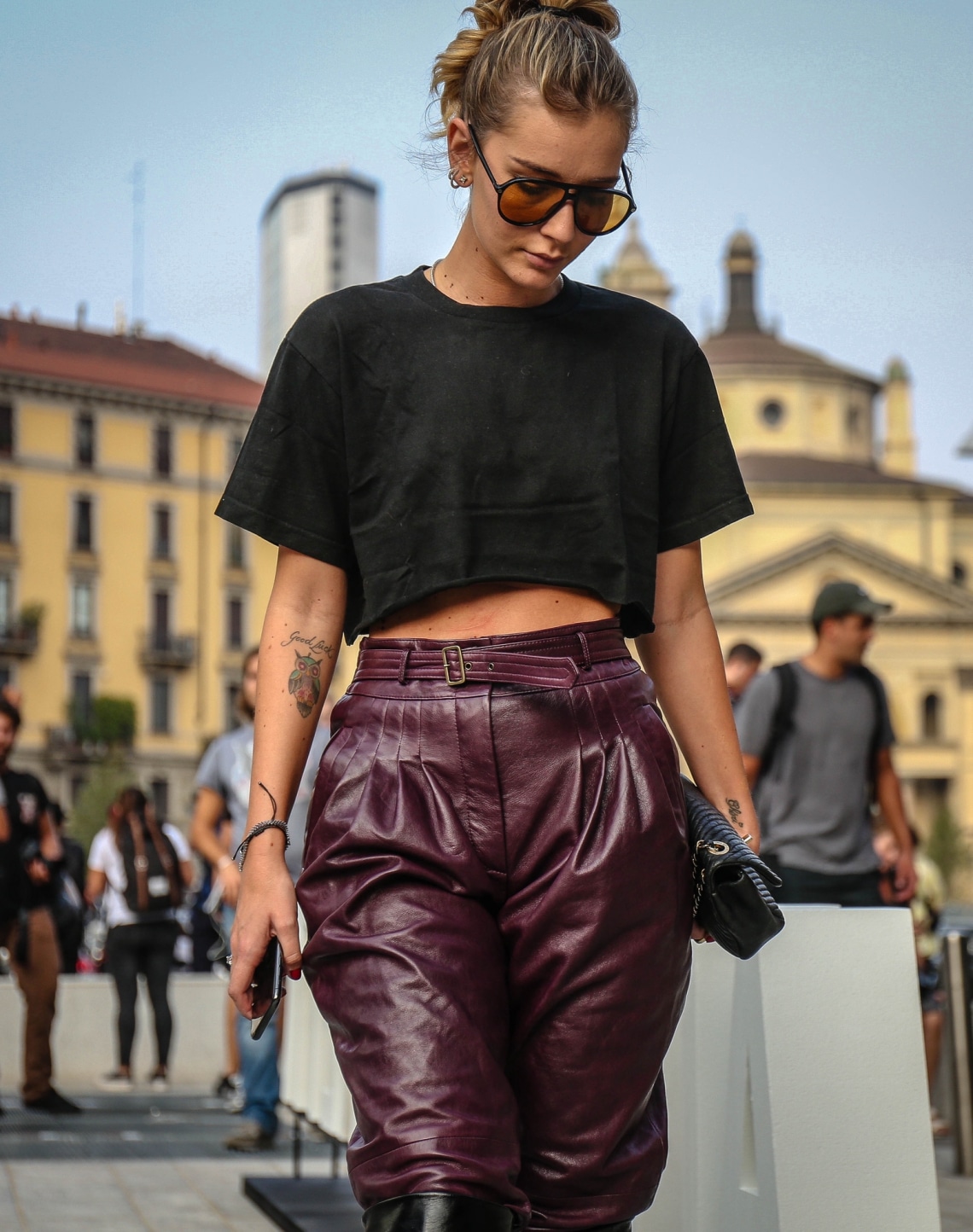 Az emberek felvonják a szemöldöküket, ha rád néznek