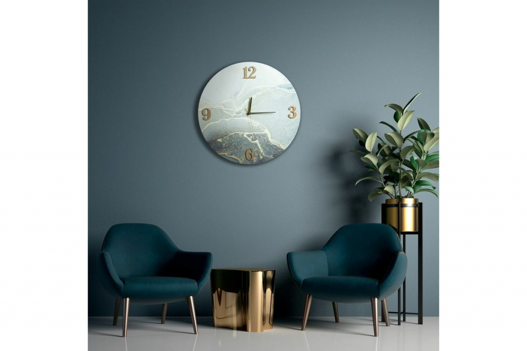 Falióra elhelyezése otthon