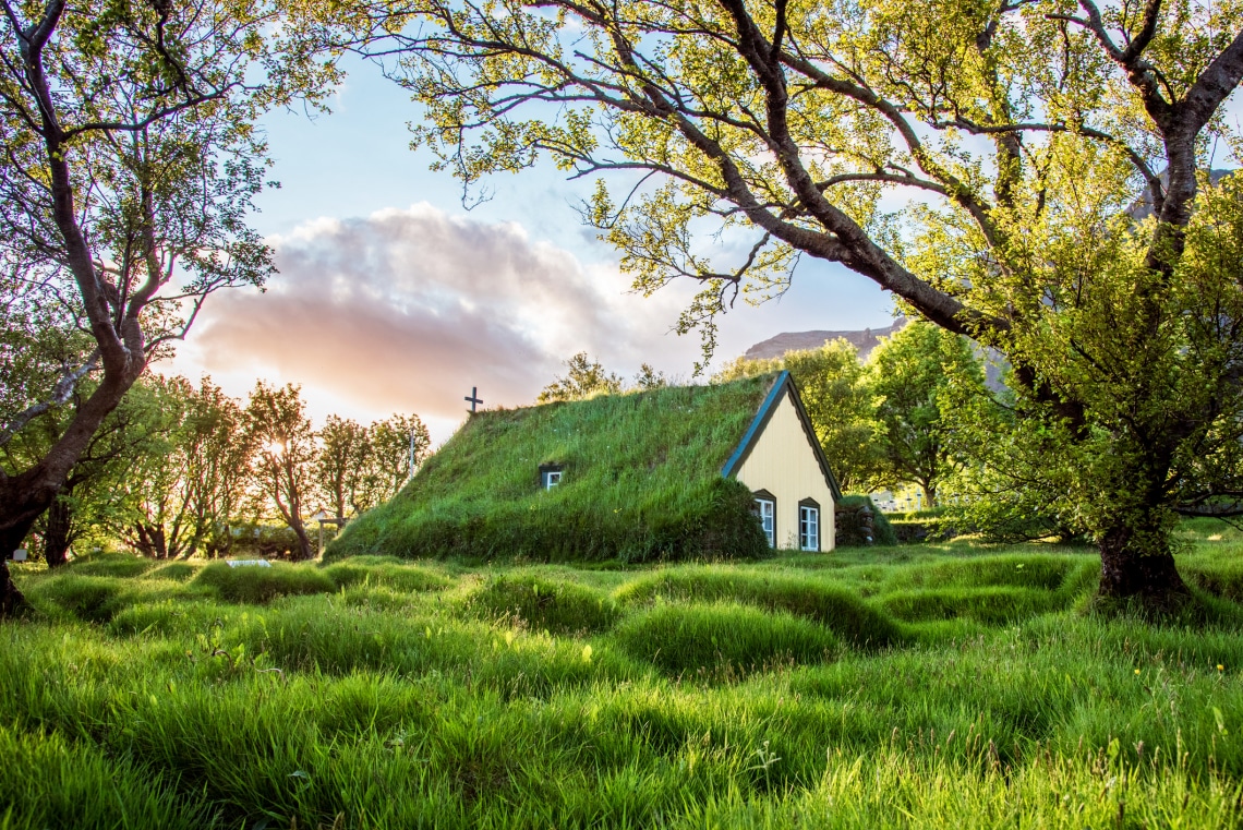 Ezek az igazi hobbit házak: Izland ezer éves gyepotthonai