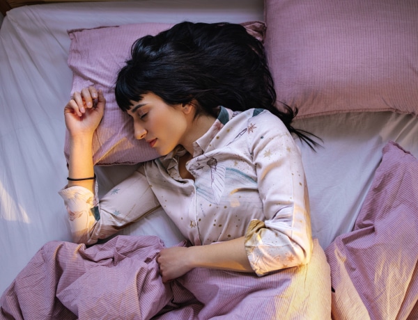 Ezekkel a folyadékbeviteli szokásokkal jelentősen javíthatod az alvásod minőségét