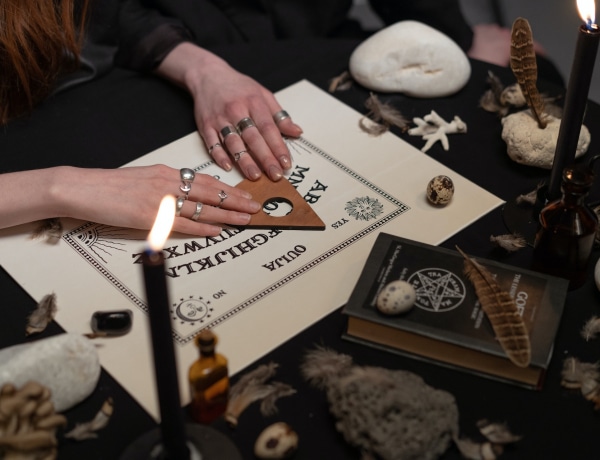 10 Ouija tábla történet, amitől meghűl ereidben vér