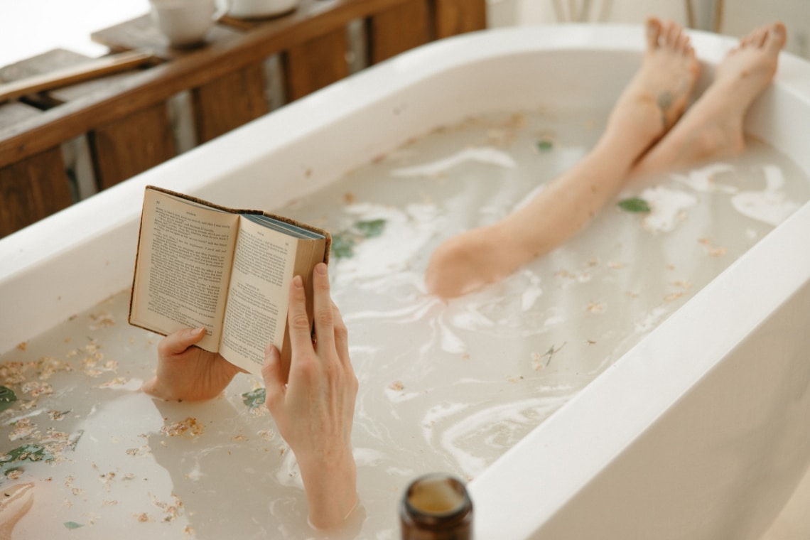 Így készíts spirituális fürdőt a gyógyító energiák felszabadításához