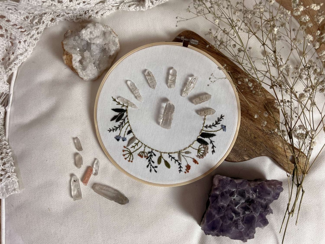 A kortárs hímzés és a tradicionális technikák találkozása – interjú az Artgarden tulajdonosával