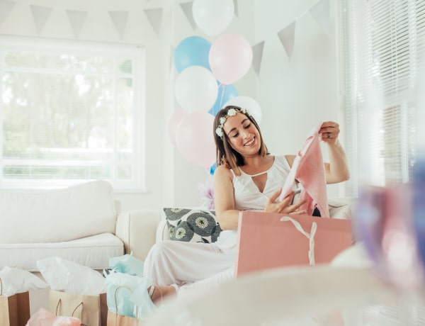 Anyukák mondták: 10 hasznos ajándék ötlet babalátogatáskor