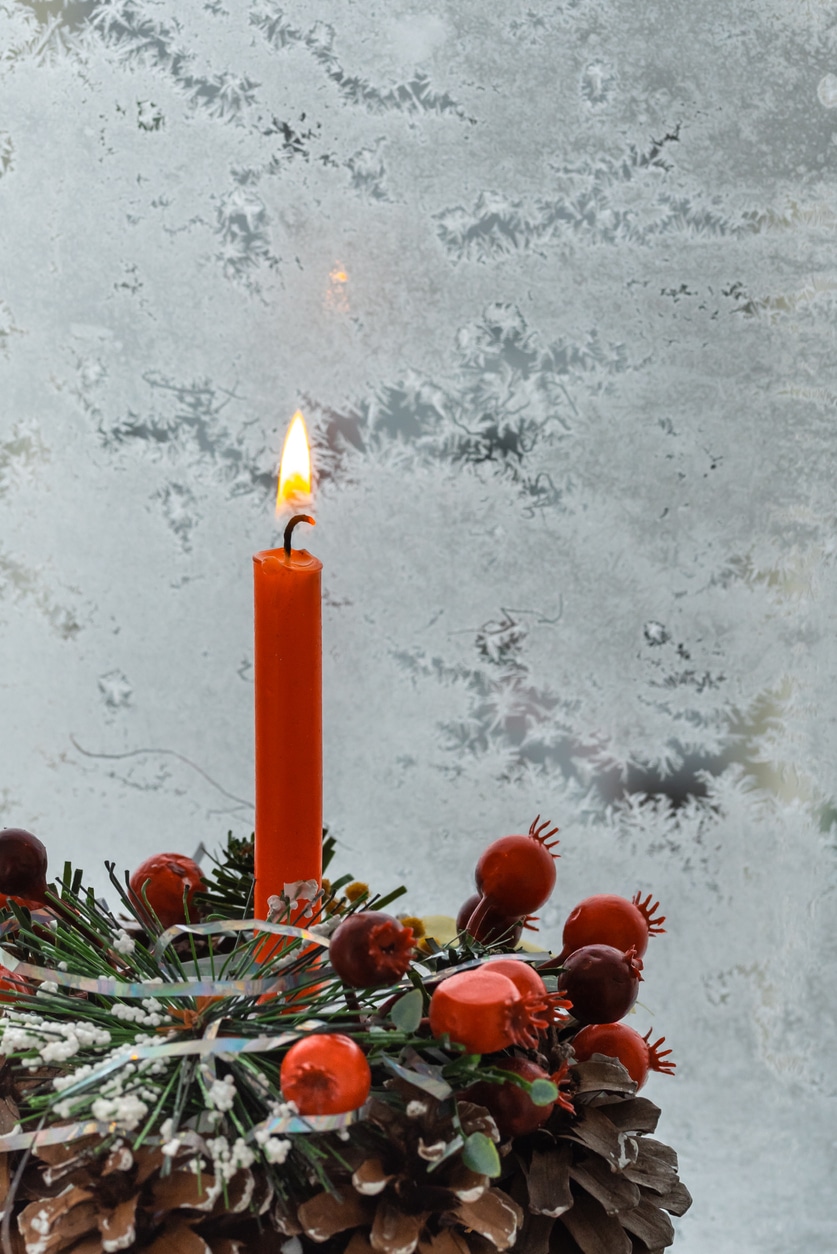 Üdvözlő vörös gyertya