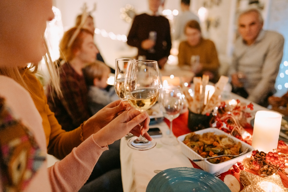 5 ünneprontó tény, ami mindenképpen bekövetkezik a karácsonyi összejövetelek során