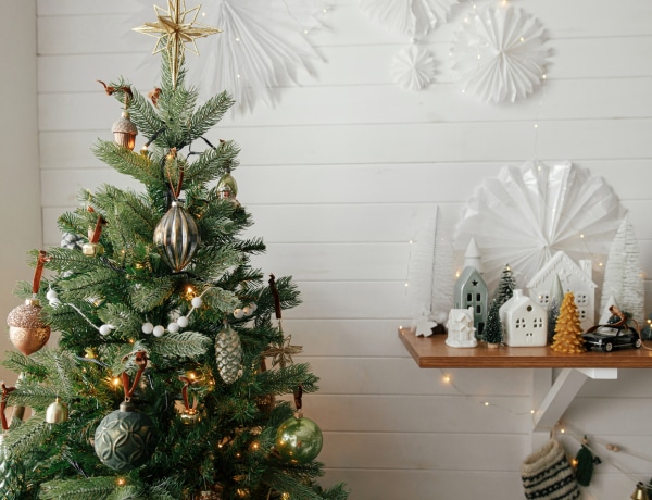 Visszafogott karácsony: egyszerű és csodaszép csináld-magad díszek