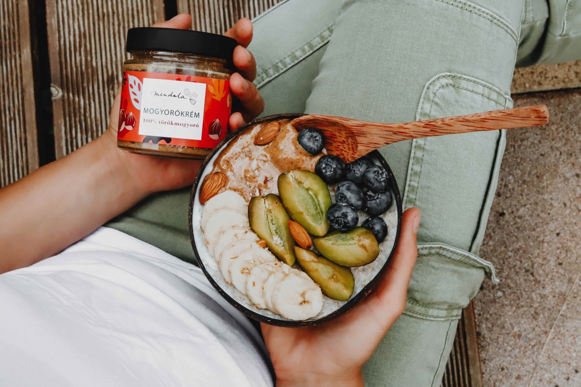 Tortákkal indult, magkrémek és granolák lettek belőle – interjú a Mendula tulajdonosával