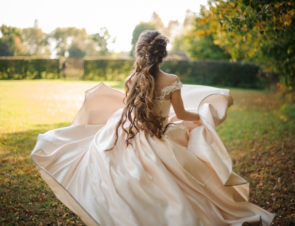 „Az utolsó pillanatban lemondtam az esküvőm” 10 igaz történet oltári nőktől