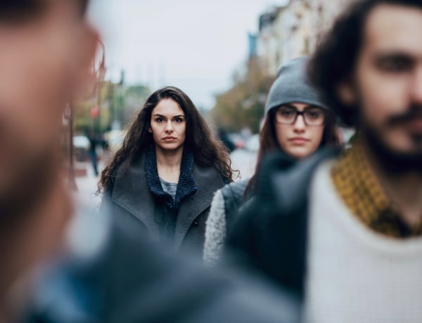 10 meglepő történet, amikor valaki felnőttként találkozott azzal, aki iskolában zaklatta