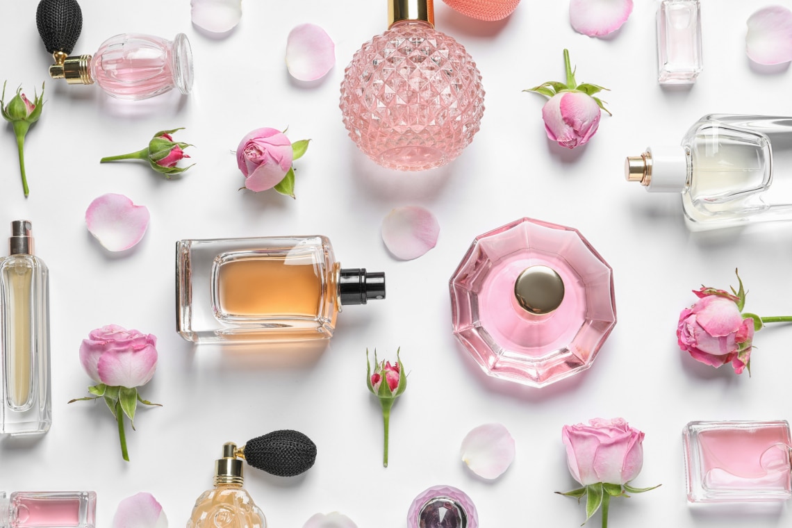 A top 10 virágos parfüm tavaszra – Ne csak a hangulatod legyen rózsás