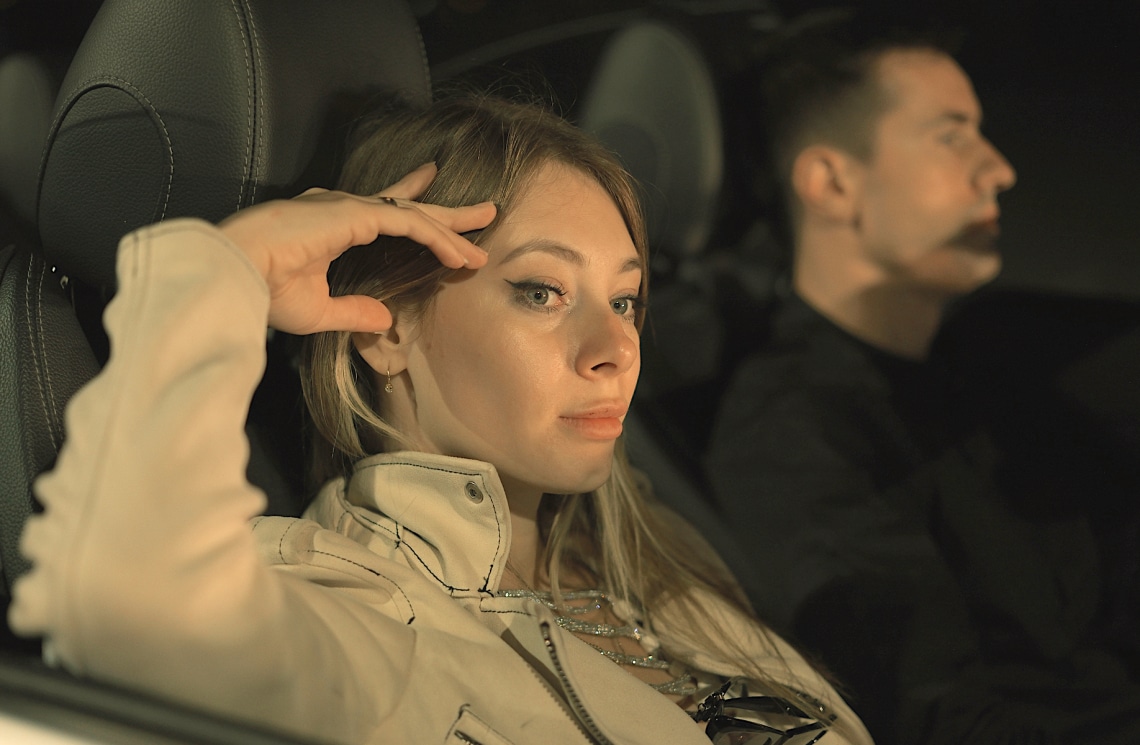 Semmit nem segítő férfiak. Miért passzívak otthon egyes pasik? 