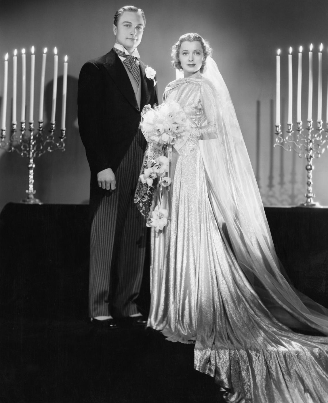 A leánykori név megtartása