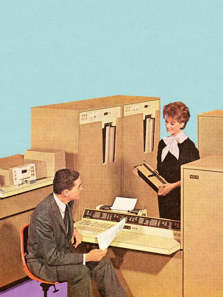 A főnöknek bármit vs. Ő se mindenható