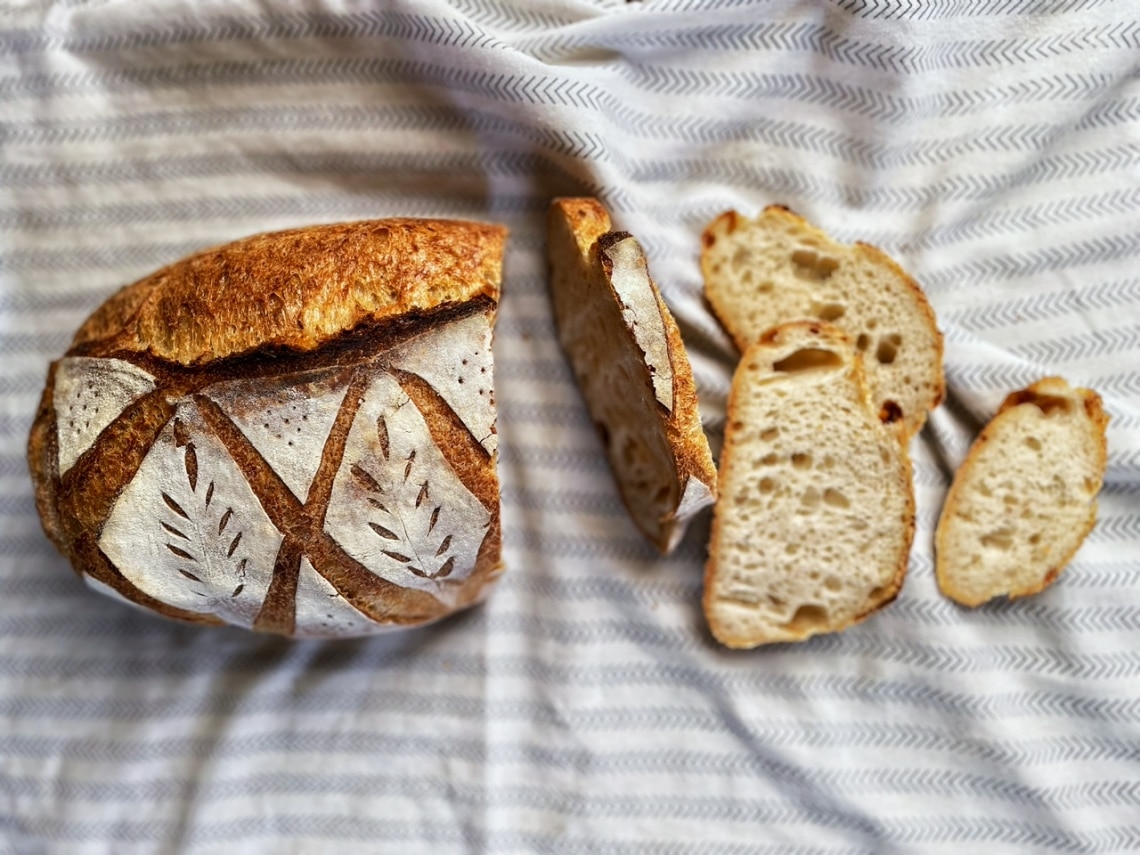 Ez az igazi, minőségi kovászos kenyér titka – Dudás Ivett @kovaszanyu válaszol