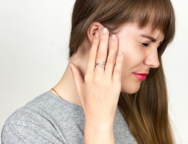 5 tünet, ami fülgyulladást jelezhet