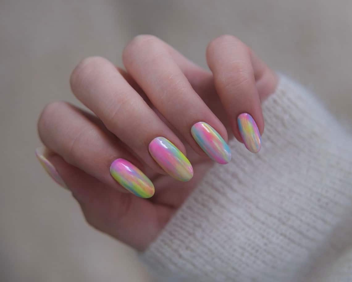 Húsvét a körmödön: 12 tavaszi manikűr, amit imádni fogsz