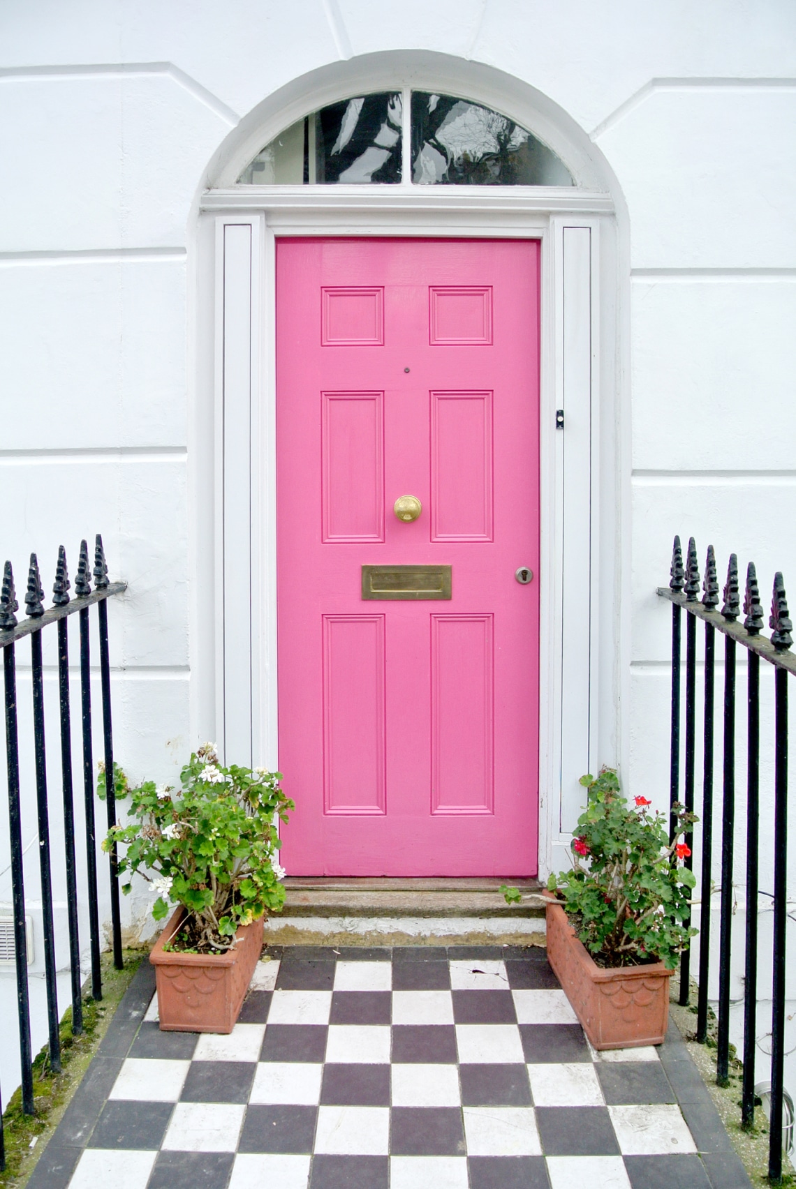 Cseréld ki a bejárati ajtót