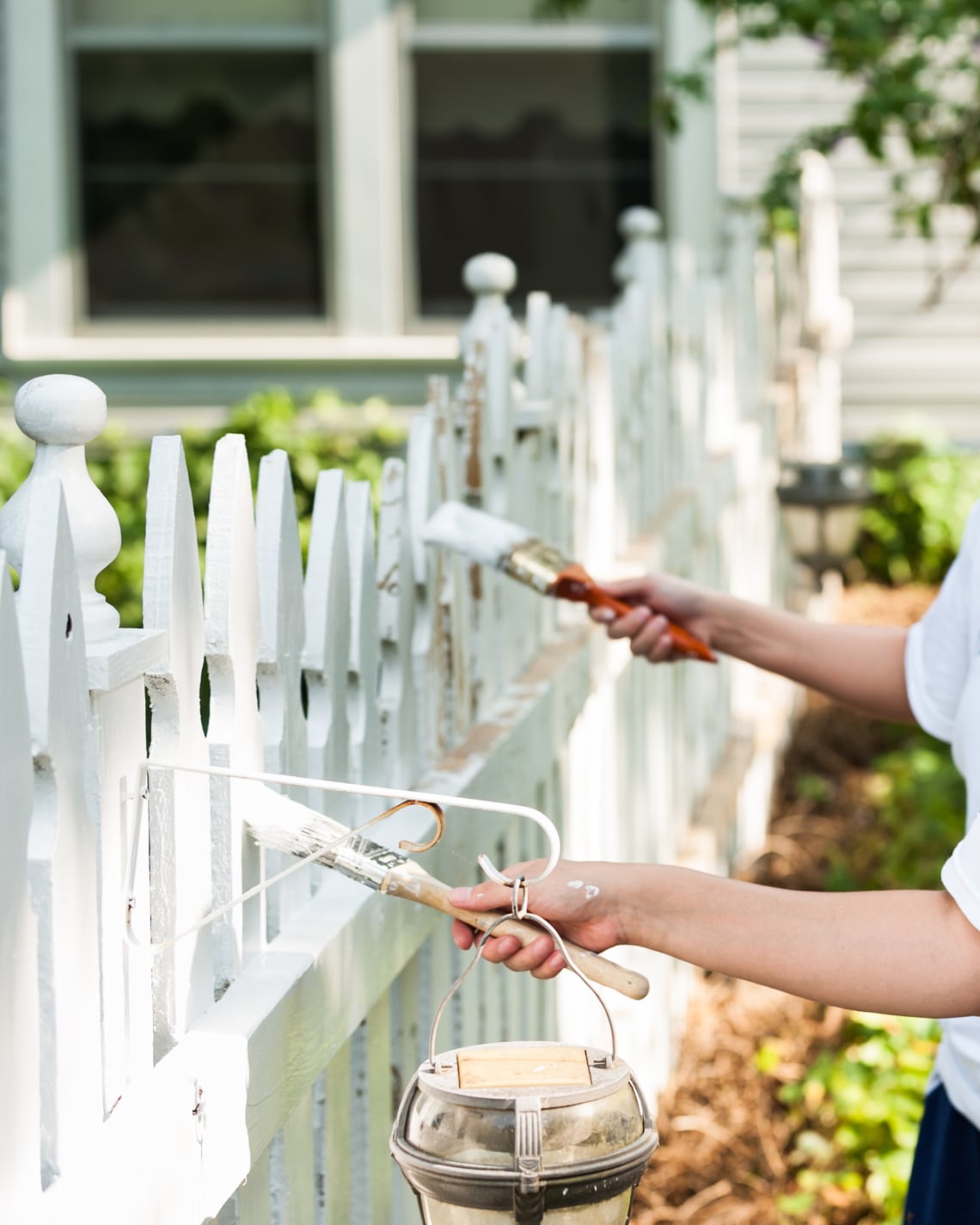 Fesd le a kaput és a kerítést