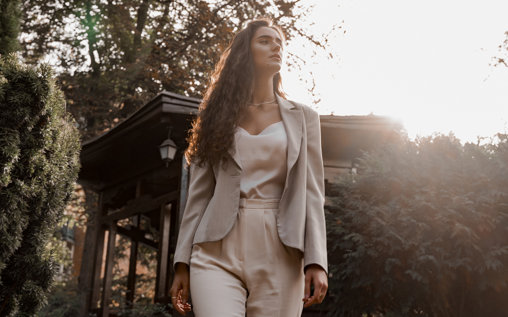Dos and don’ts, vagyis ezeket a tavaszi outfiteket viseld és ne viseld a munkahelyeden
