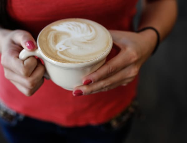 Ez az igazi, minőségi kávé titka – ismerd meg a Tokaji Kávépörkölő Manufaktúrát