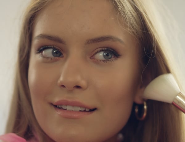6 sminktipp lefelé ívelő szemre