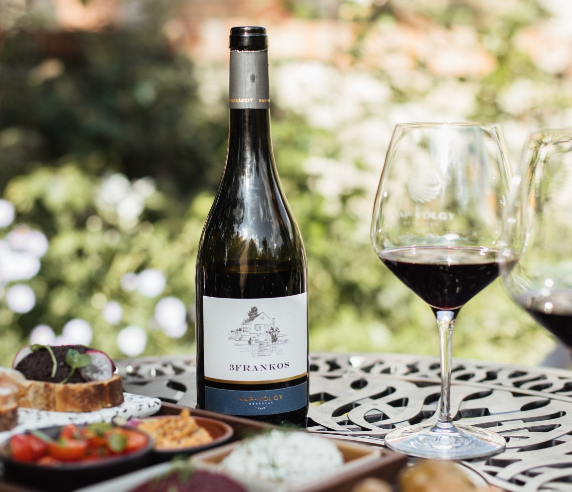 A magyar borászat, ahol igazi élményeket szerezhetsz – interjú a Nap-völgy Borászat és Élménybirtok ügyvezetőjével