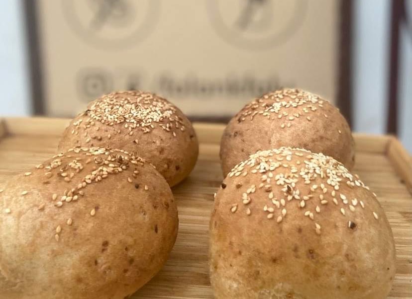 A különleges magyar pékség isteni és egészséges finomságokkal kápráztat el – interjú a Falánk Falu tulajdonosaival