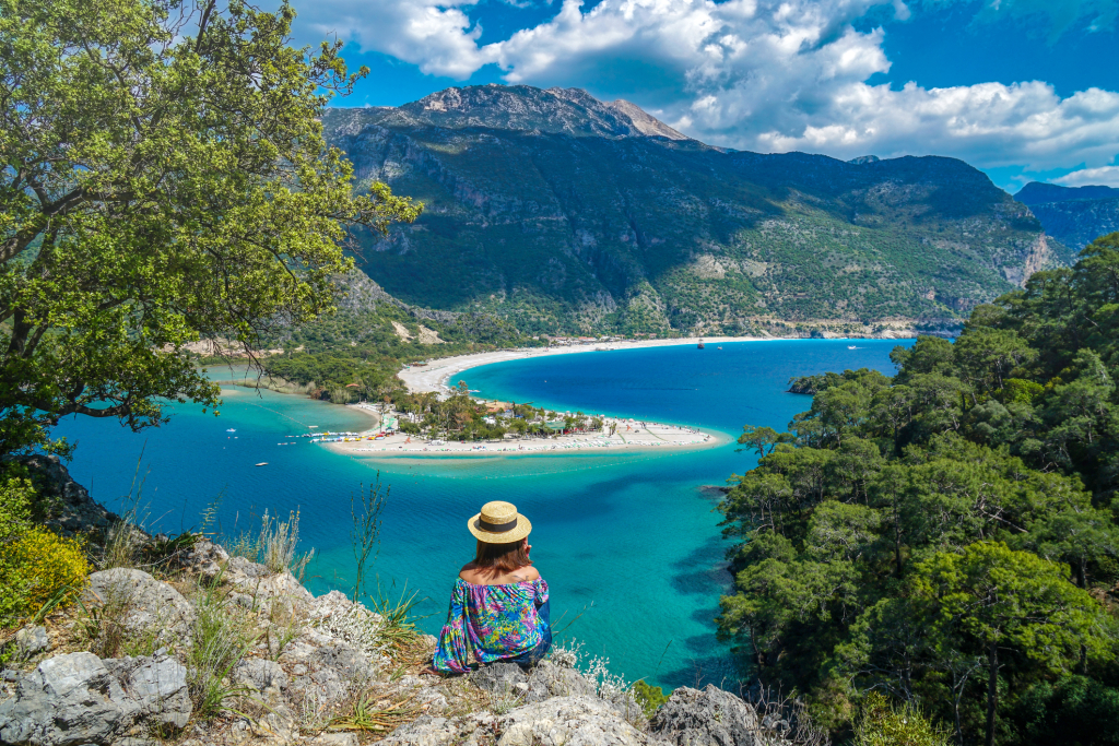 5 álomszép, mégis olcsó beach Európában, ami belopja magát a szívedbe