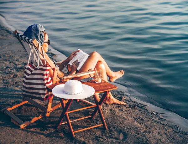 5 könnyed nyári olvasmány, amit szívesen lapozol a strandon