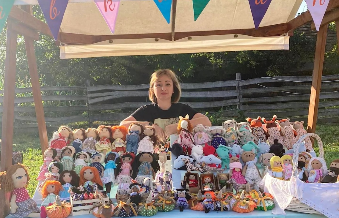 Csodálatos vászonbabákat készít a magyar anyuka – interjú a BabkaLand megálmodójával