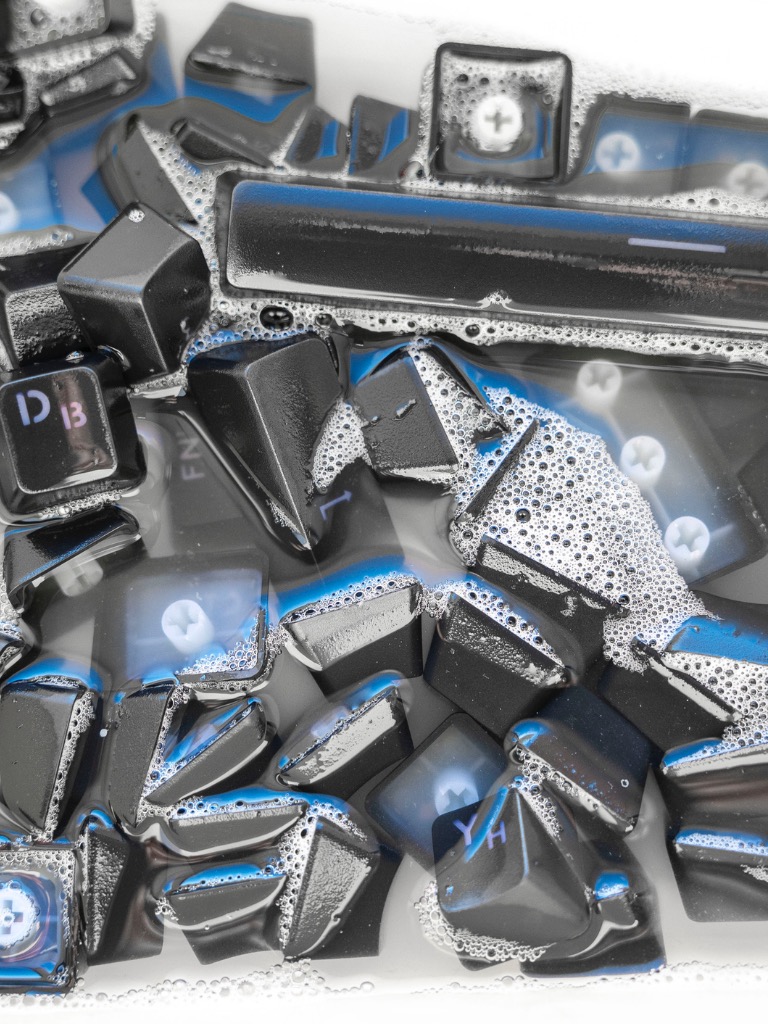 4. Lépés: Szappanos víz és ecet