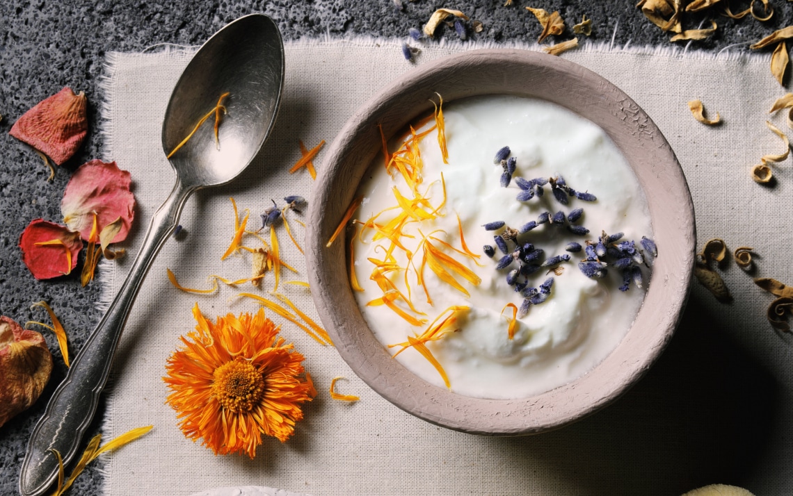 Joghurtot a lábadra! Elképesztő dolgokra jó a natúr joghurt