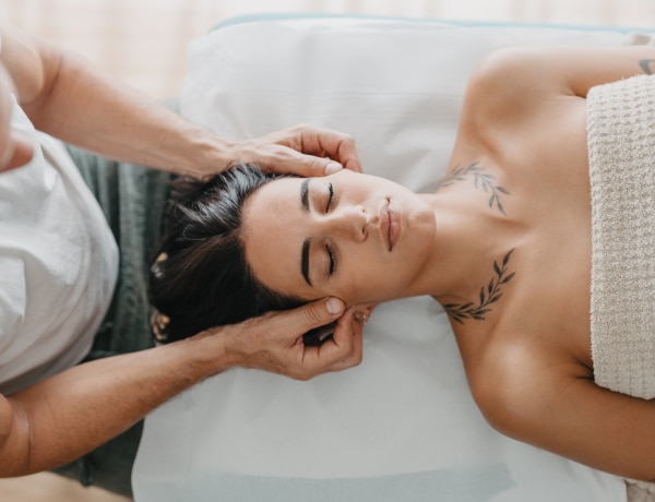 Miért működhet? Reiki, a japán „kézrátétes gyógyítás”