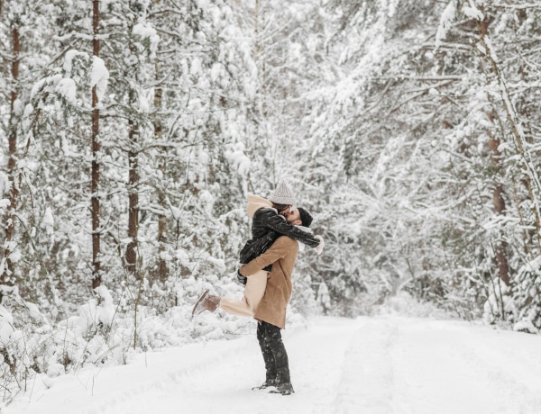 A csillagjegyek romantikus téli kalandjai. Mi vár rád 2023 telén a szerelemben?
